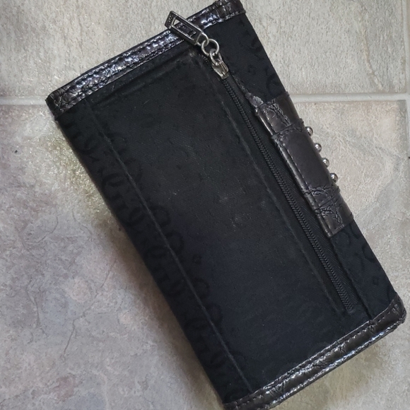 Guess Wallet - Picture 5 of 5